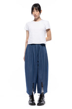 The Ling Pant in Light Cotton Indigo