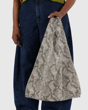 Standard Baggu in Snakeskin