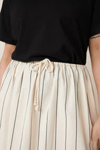 Linear Skirt - FINAL SALE