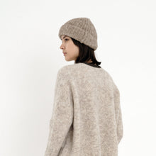 Airy Beanie in Taupe