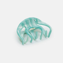 Octopus Claw in Large Blue Dew