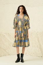 Mosses Dress in Checkmate Sand