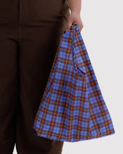 Standard Baggu in Blue Tartan