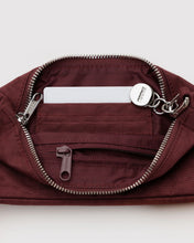 Nylon Pochette in Mahogany