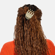 Ursa Claw in Olive Check