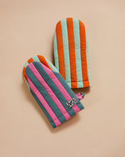 Striped Oven Mitt in Ginger