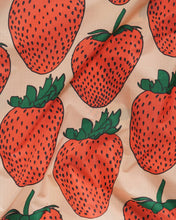 Standard Baggu in Strawberry