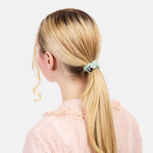 Silk Scrunchies in Skinny Winnie