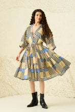 Mosses Dress in Checkmate Sand