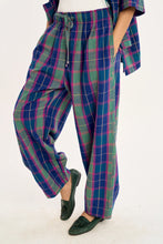 Cairo Pants in Electric Ivy
