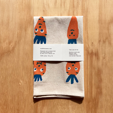 Carrot tea towel