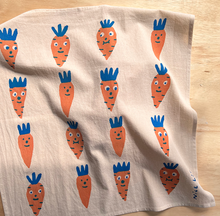Carrot tea towel