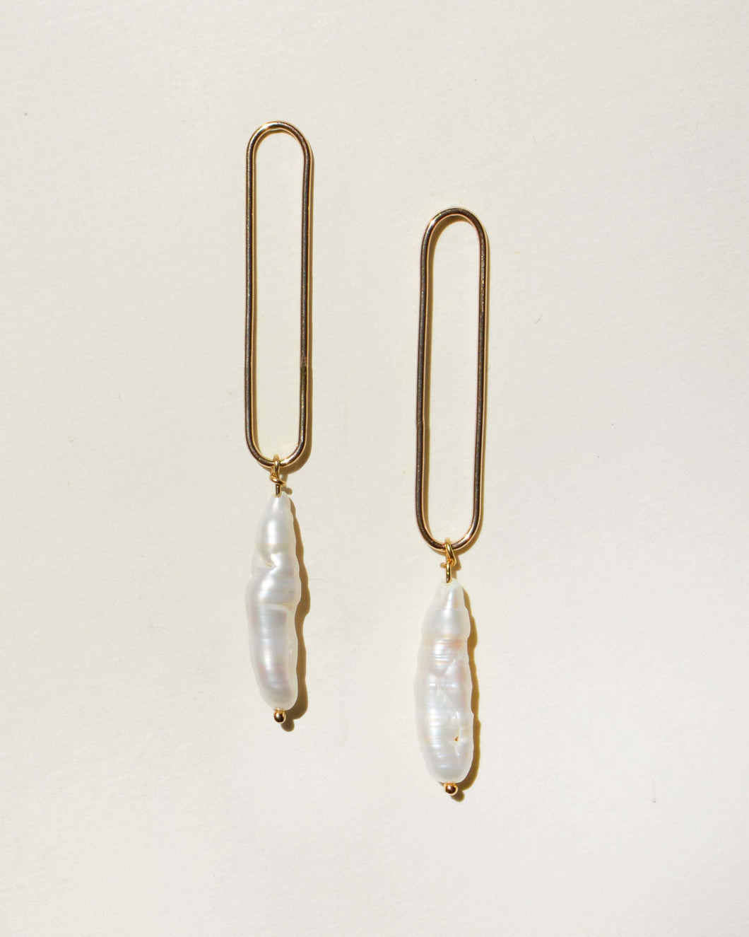 Pillar Pearl Earrings