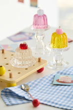 Hand-Made Jelly Candle | Insight