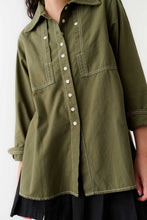 Collared Shirt in Olive