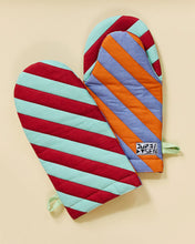 Pumpernickel Striped Oven Mitt