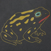 Royal Toad Boxy.Crop Tee in Faded Black