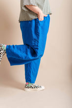 Plus Size Women's Pant - Bright Blue Linen Balloon Pant