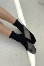 Ruffled Hugger Crew Socks  (Wholesale)