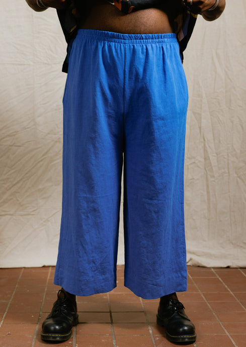 Mid Easy Pant in Cobalt Linen (Regular Length)