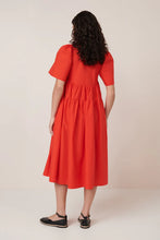 Maquette Dress in Scarlet