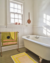 Toucan Bathmat